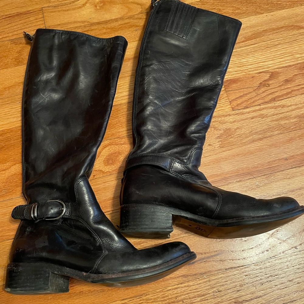 Black Via Spiga Boots